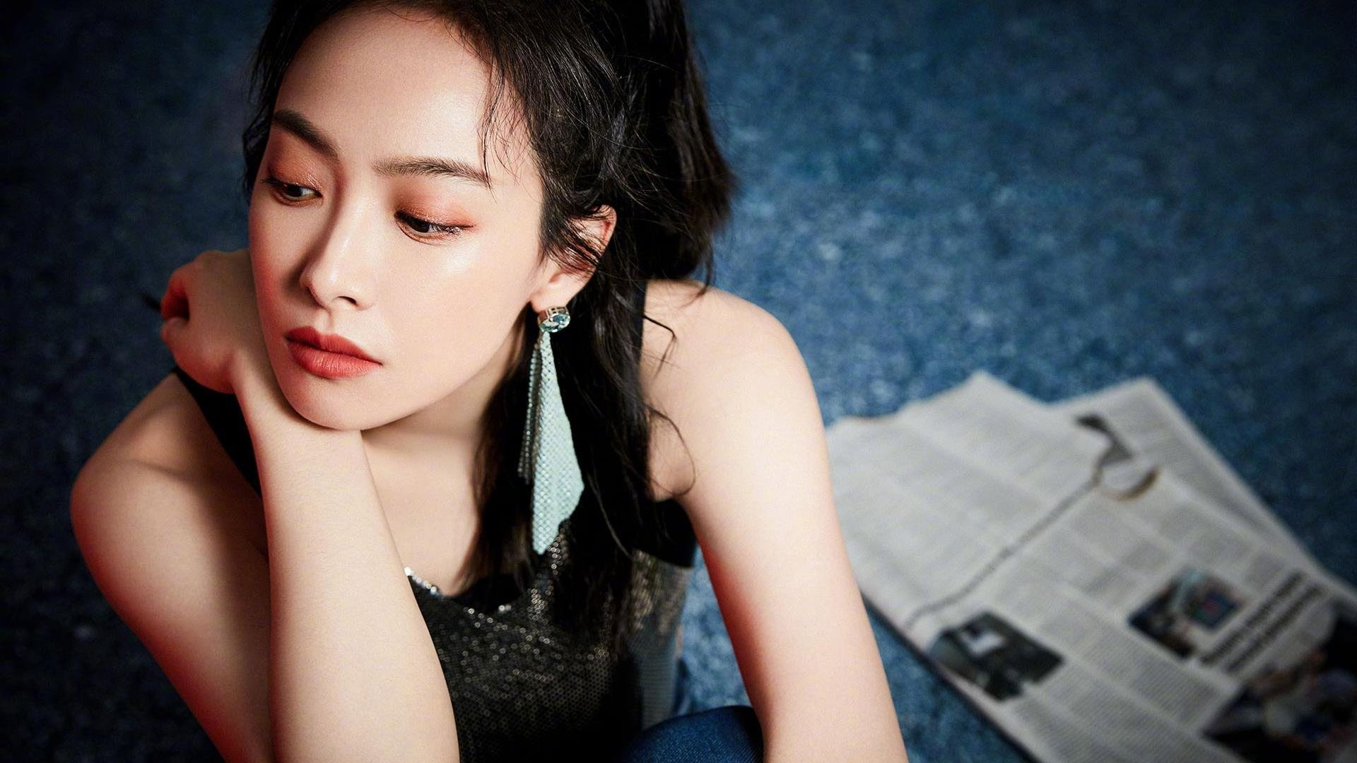 伊朗青少年马术选手在2024年全国青少年马术锦标赛中表现出色，获得多项荣誉。