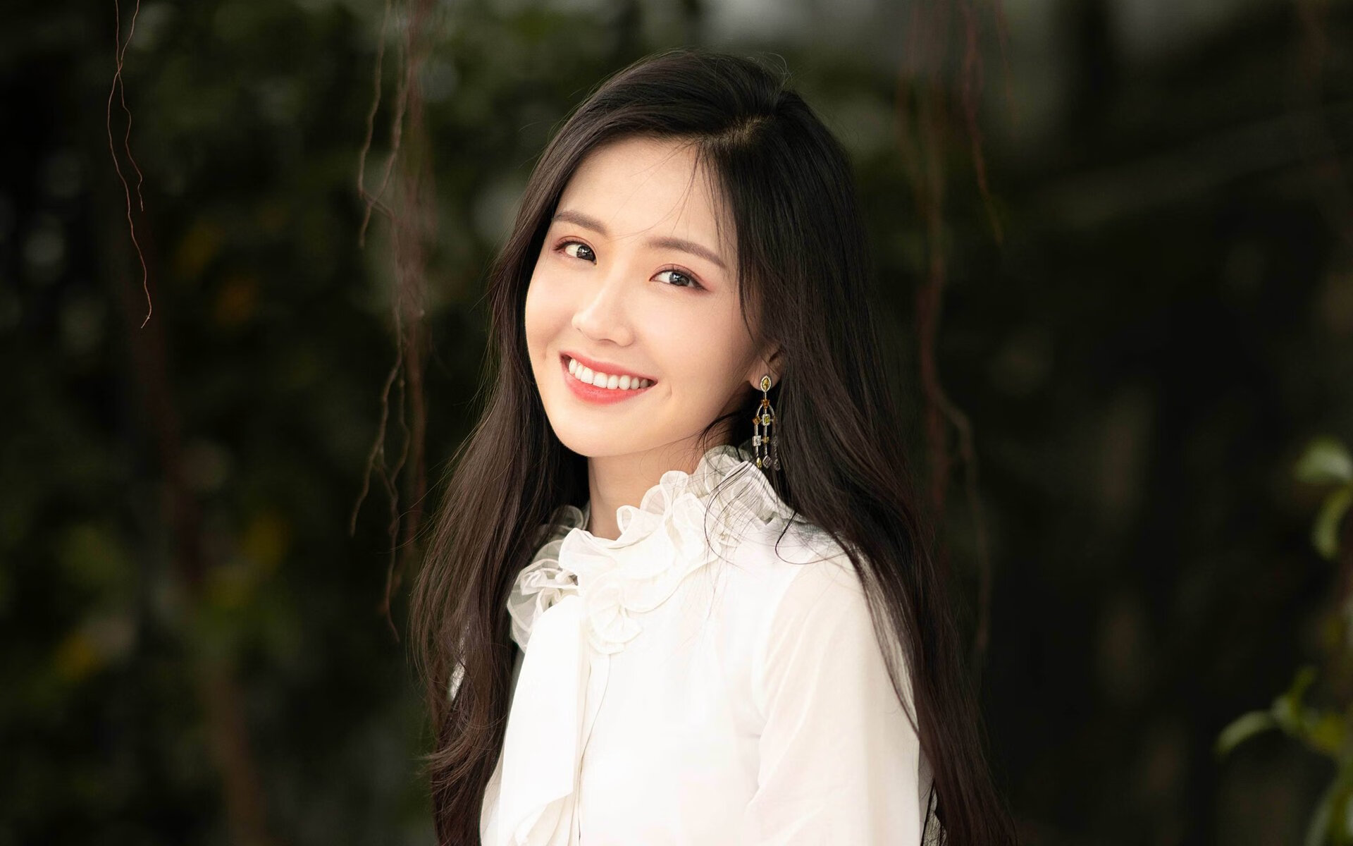 开云官方网页登录-LPL季后赛门票销售火爆，lpl季后赛购票时间