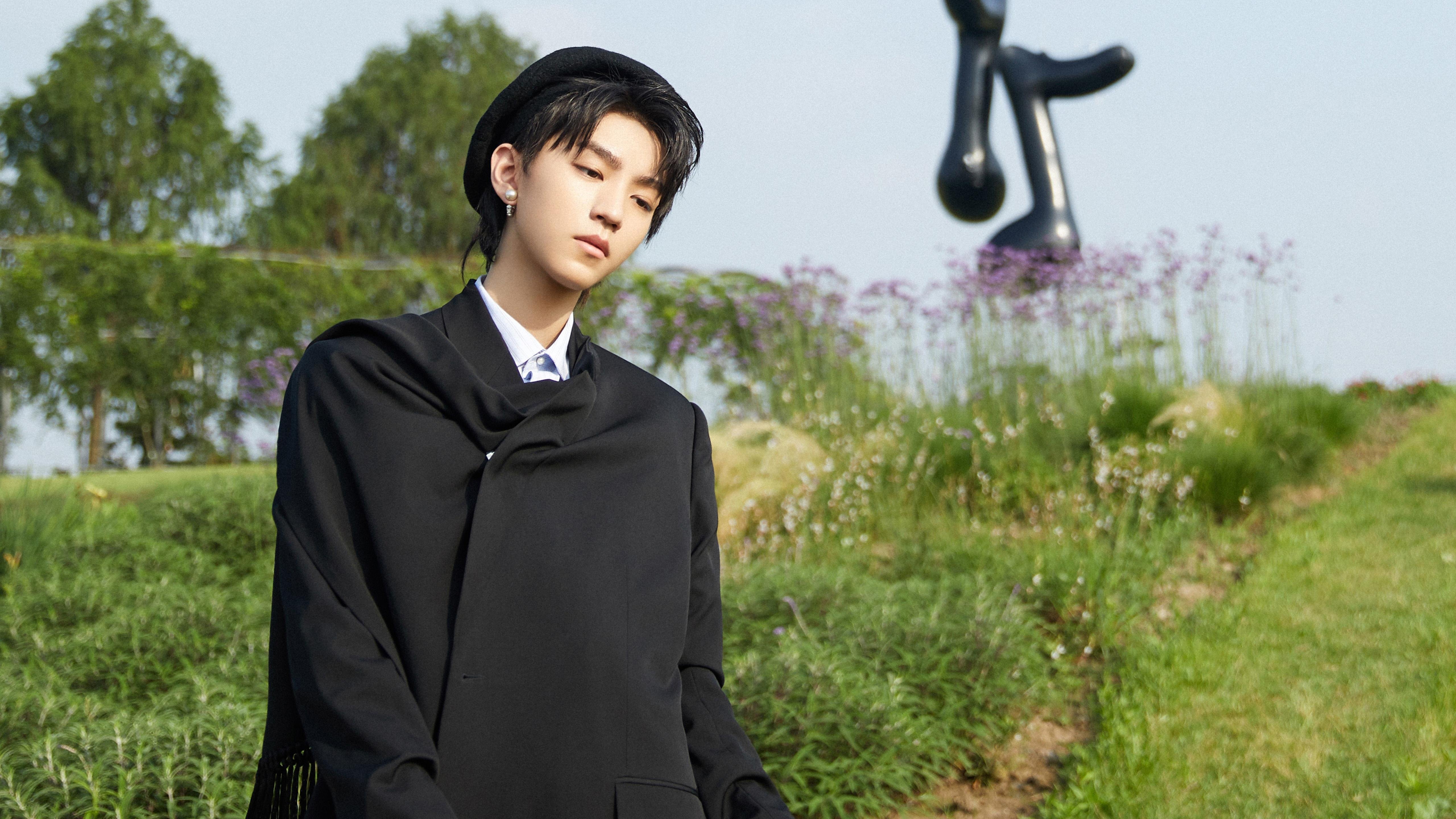 快船主场大胜爵士,确保季后赛席位,快船对爵士的比赛