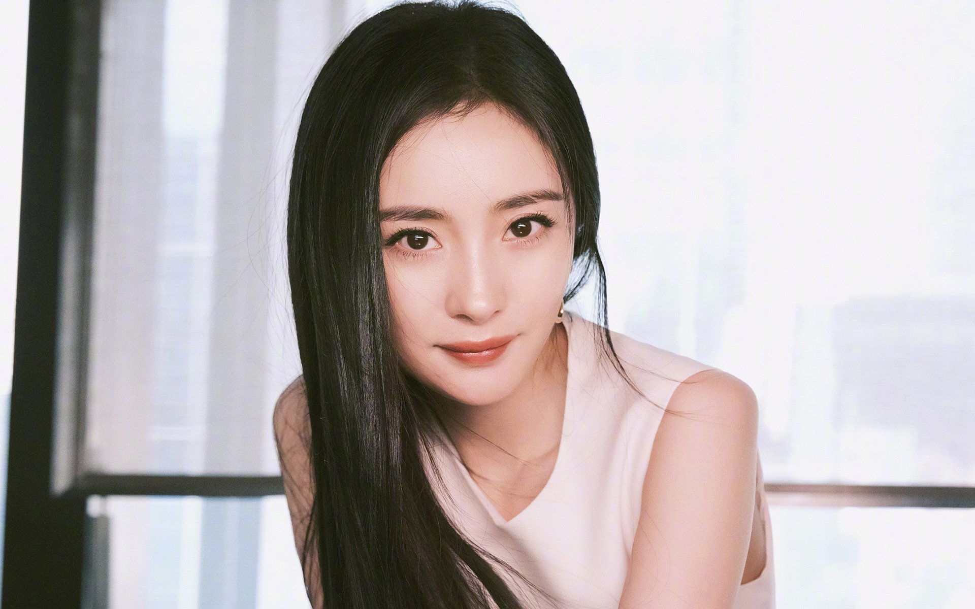 蝶泳节奏重心:中国后移,美国前移,蝶泳动作分解